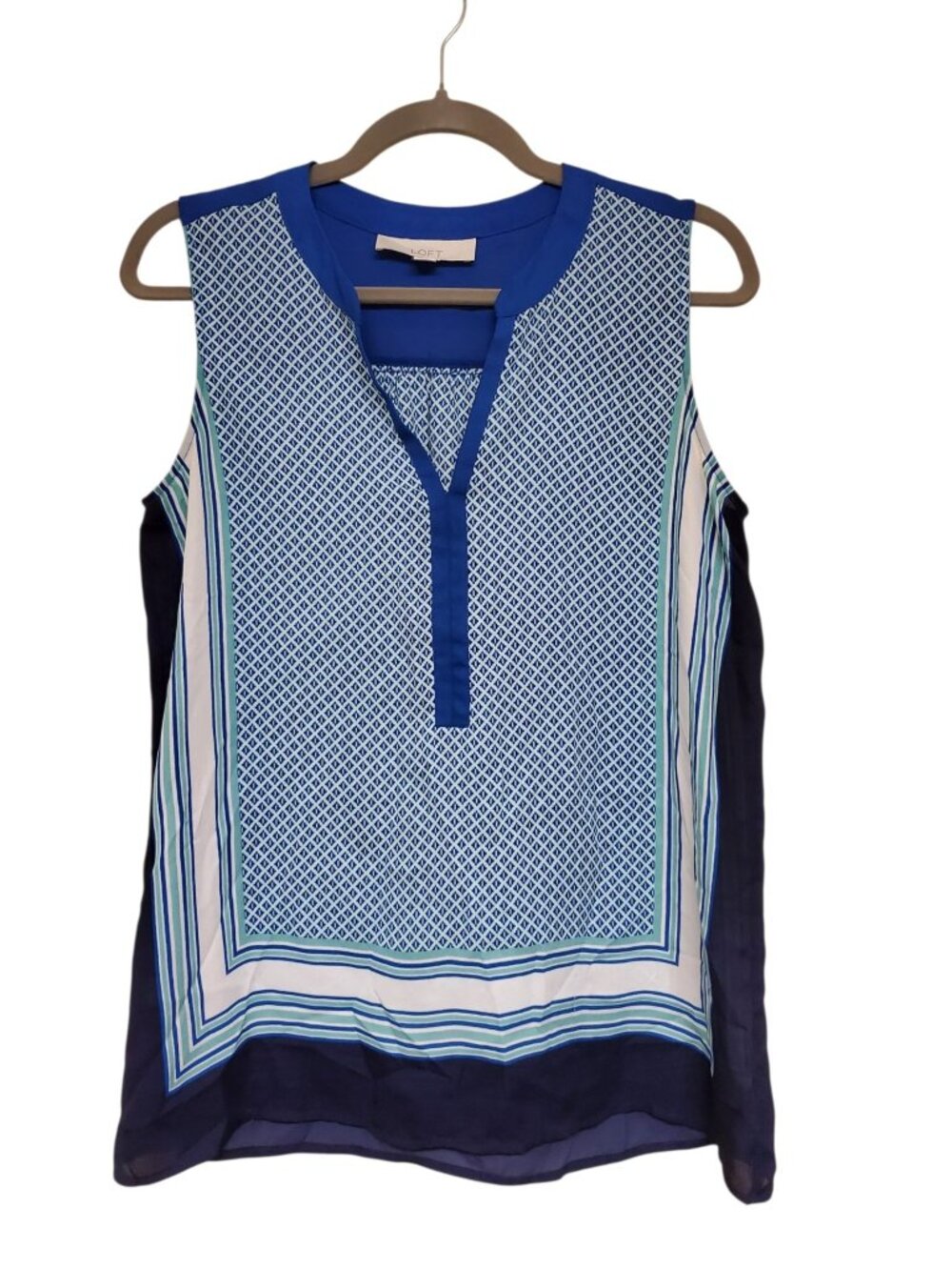 LOFT Women's Blue White Handkerchief Print Lightweight V-Neck Sleeveless Top S